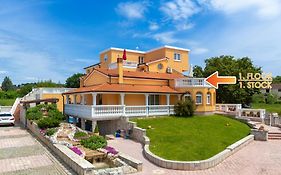 Villa Marko